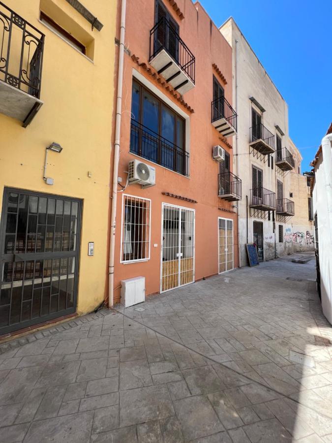 Vicolo Del Vento Stanza Scirocco Hotel Palermo Exterior foto